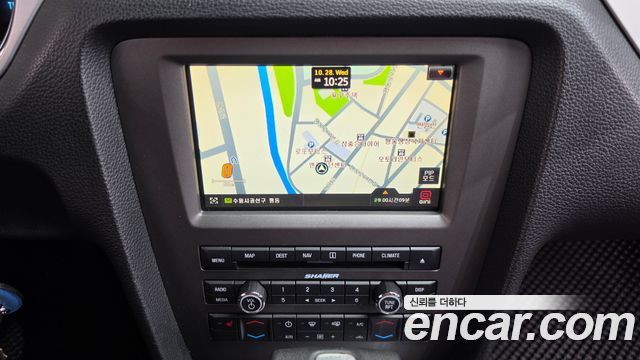 Ford Mustang 2012 — photo 13