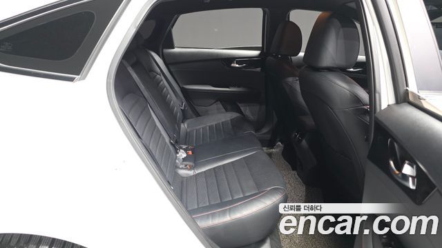 Kia K3 2022 — photo 18