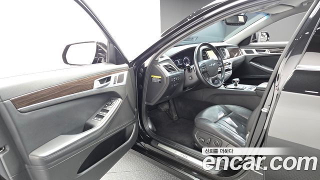 Genesis G80 2019 — photo 13