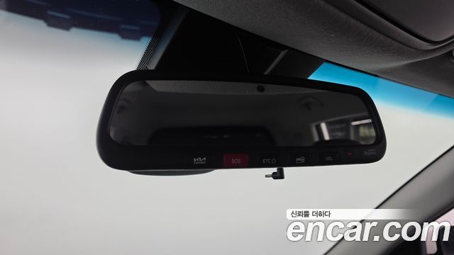Kia Niro 2023 — photo 24
