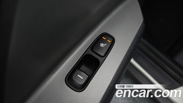 Kia Niro 2023 — photo 27