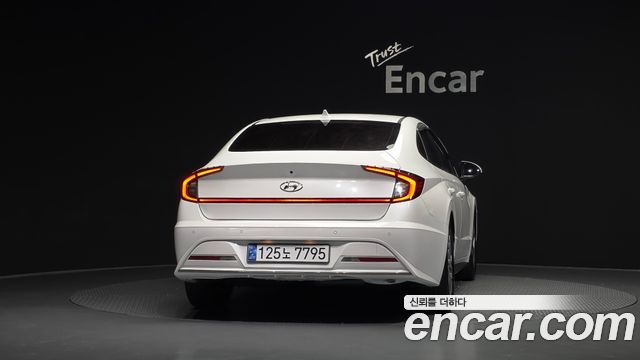 Hyundai Sonata 2023 — photo 4