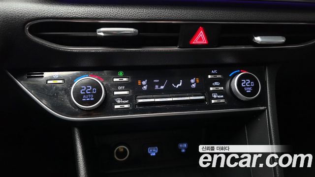Hyundai Sonata 2023 — photo 23