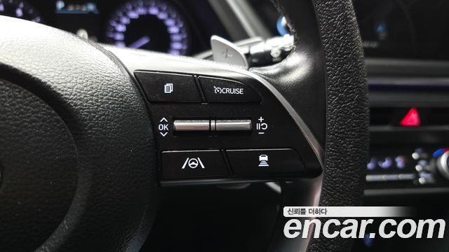 Hyundai Sonata 2023 — photo 25