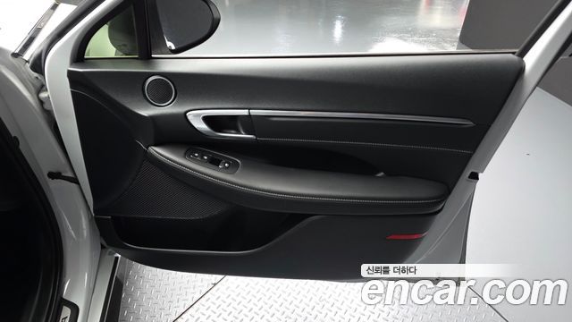 Hyundai Sonata 2023 — photo 14