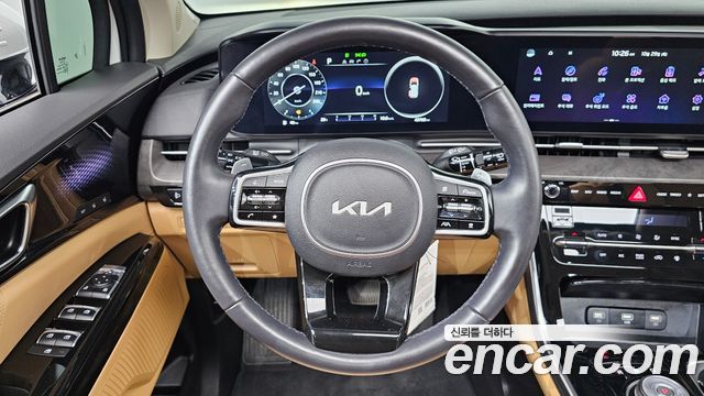 Kia Canival 2023 — photo 19