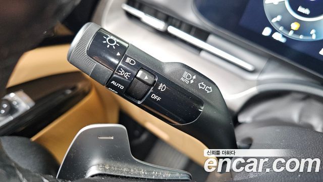 Kia Canival 2023 — photo 25