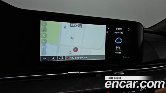 Kia Canival 2023 — photo 28