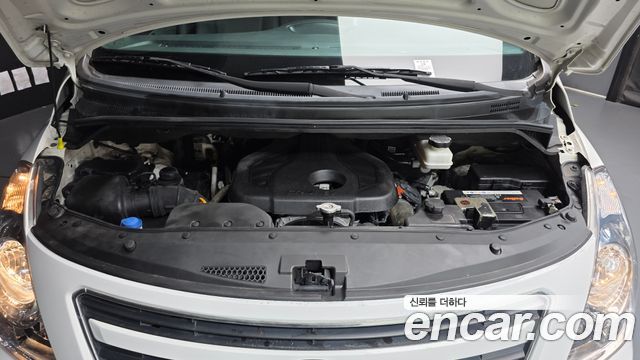 Hyundai Starex 2018 — photo 6