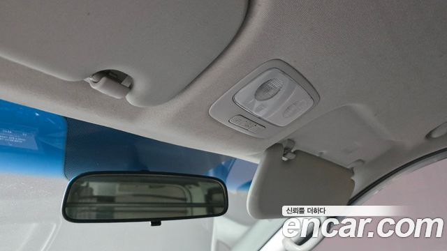 Hyundai Starex 2018 — photo 19