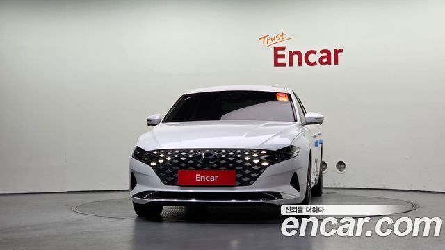 Hyundai Grandeur 2022 — photo 3