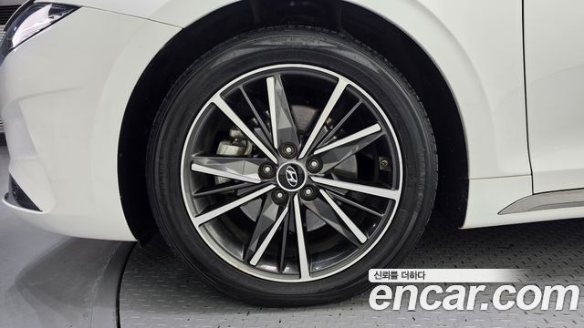 Hyundai Grandeur 2022 — photo 5