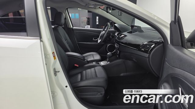 Renault Korea SM3 2016 — photo 17
