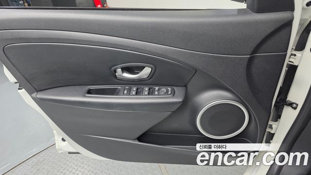 Renault Korea SM3 2016 — photo 14