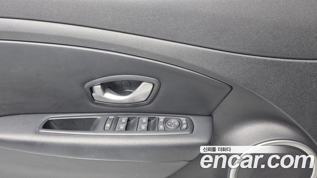 Renault Korea SM3 2016 — photo 30