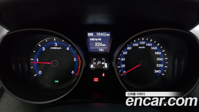 Hyundai i30 2015 — photo 11