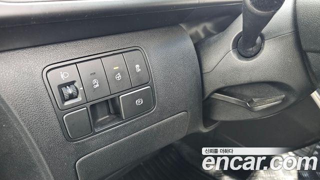 Hyundai Staria 2022 — photo 25