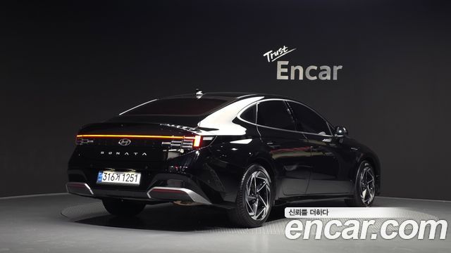 Hyundai Sonata 2024 — photo 2