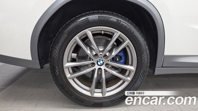 BMW X4 2021 — photo 5