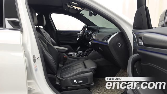 BMW X4 2021 — photo 17