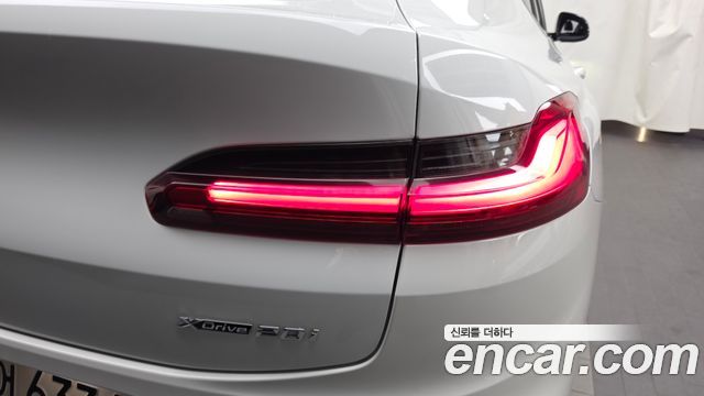 BMW X4 2021 — photo 9