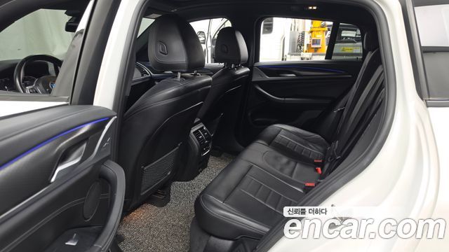 BMW X4 2021 — photo 16
