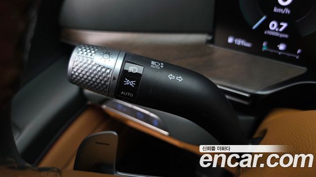 Genesis GV80 2024 — photo 32