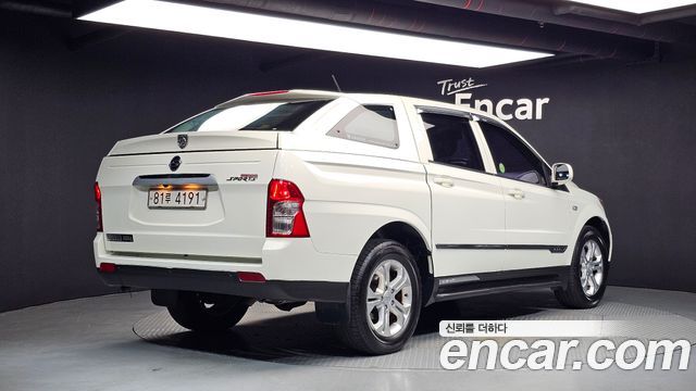 KG Mobility KORANDO 2014 — photo 2