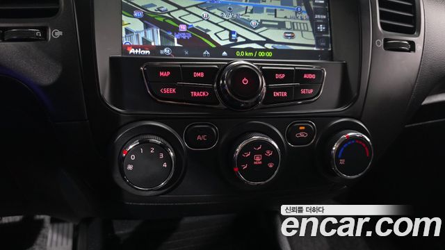 Kia K3 2016 — photo 20