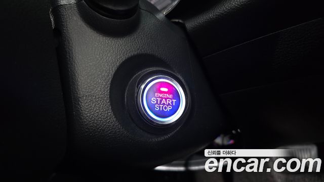 Kia K3 2016 — photo 30