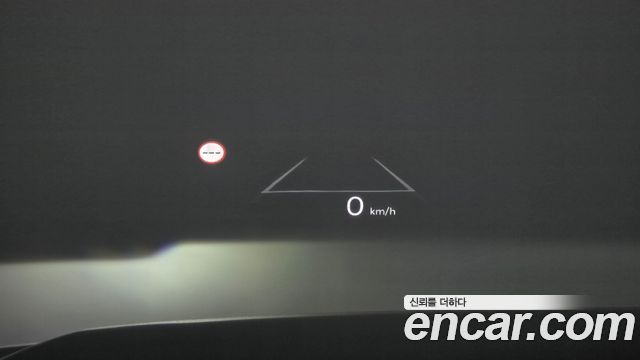 Hyundai Santafe 2025 — photo 17