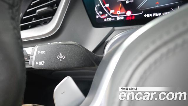BMW 1-Series 2021 — photo 32