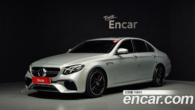 Mercedes-Benz E-Class 2017 — photo 1