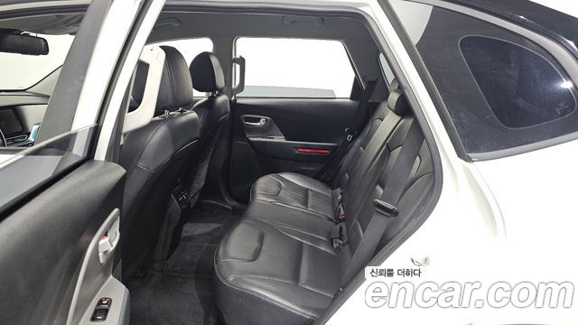 Kia Niro 2023 — photo 18