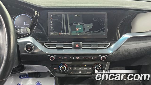 Kia Niro 2023 — photo 19