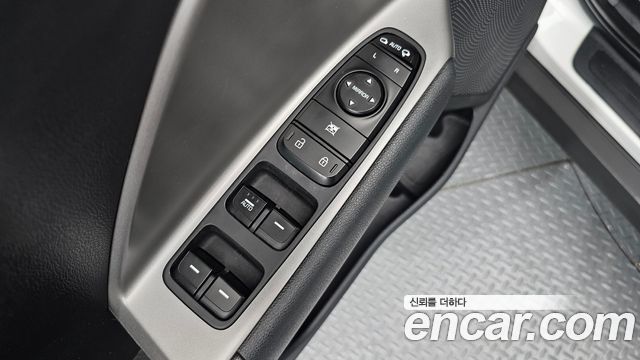 Kia Niro 2023 — photo 26