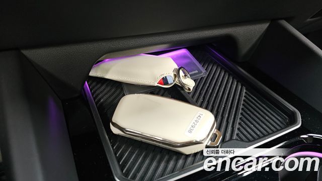 BMW 5-Series 2025 — photo 22