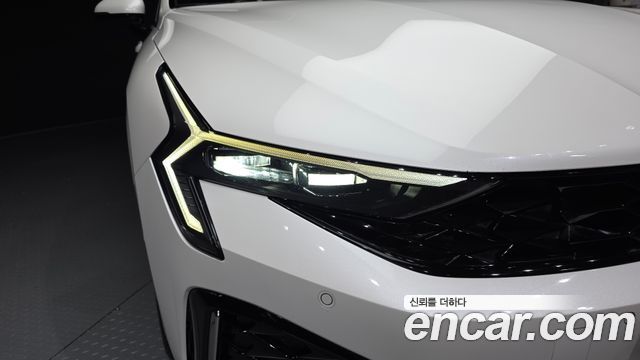 Kia K5 2024 — photo 8