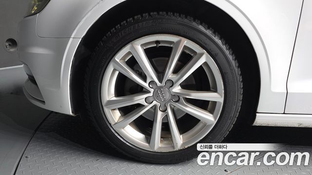 Audi A3 2016 — photo 5