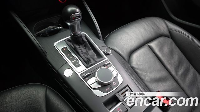 Audi A3 2016 — photo 9