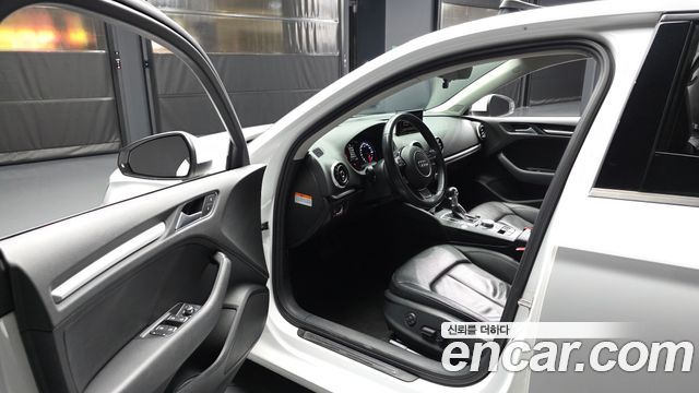 Audi A3 2016 — photo 10