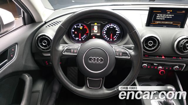 Audi A3 2016 — photo 13