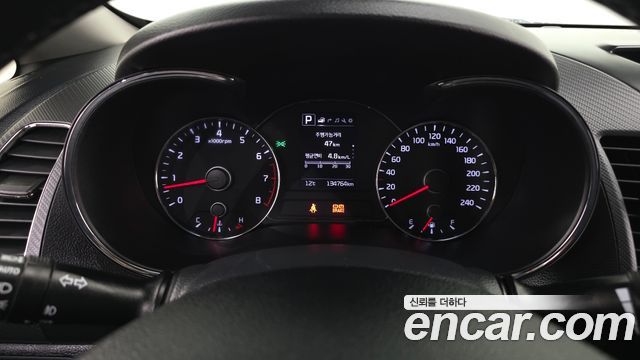 Kia K3 2016 — photo 8