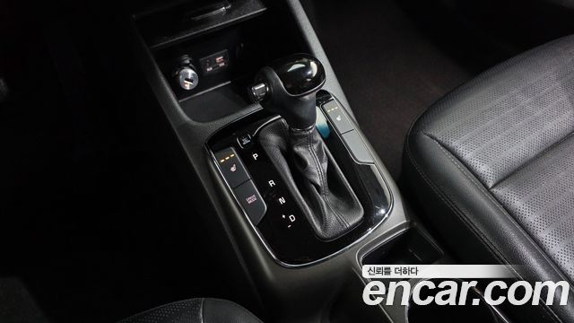 Kia K3 2016 — photo 9