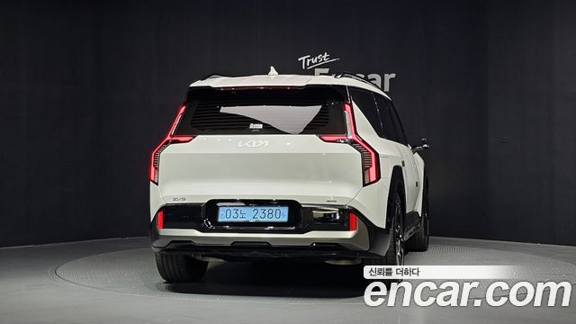 Kia EV9 2024 — photo 4