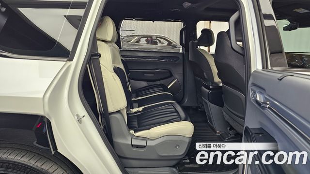 Kia EV9 2024 — photo 17