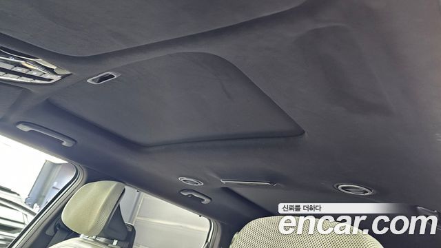 Kia EV9 2024 — photo 24