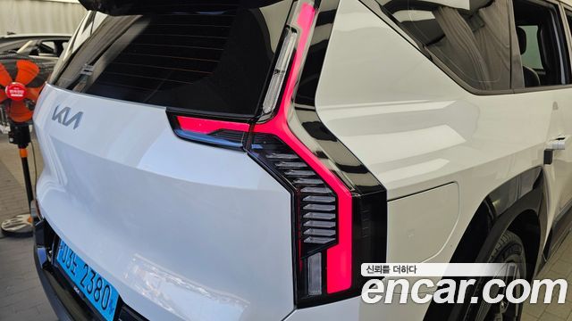 Kia EV9 2024 — photo 9