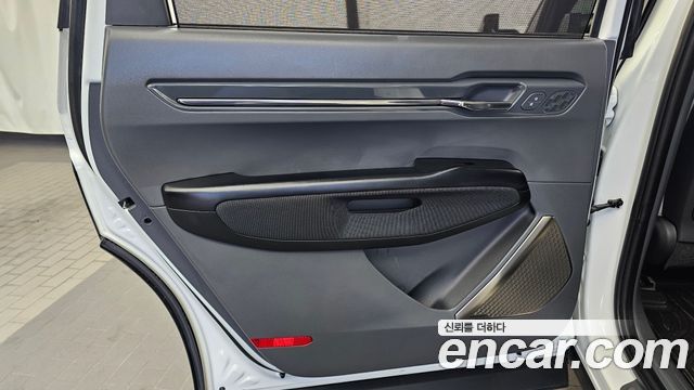 Kia EV9 2024 — photo 15
