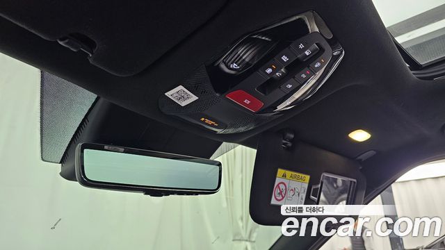 Kia EV9 2024 — photo 28